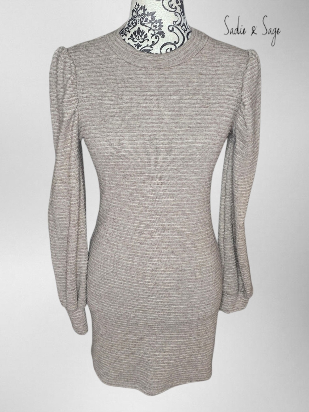 SADIE & SAGE Tan Ribbed Long-Sleeve Bodycon Dress - Small
